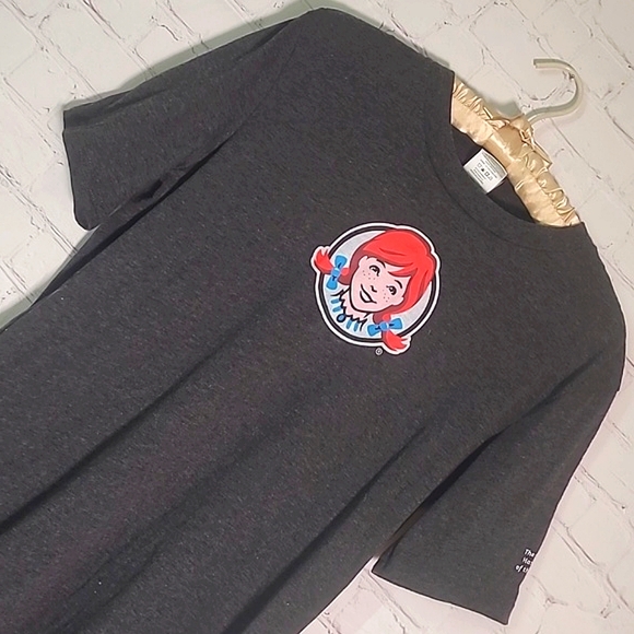 Wendy's Employee Merch Graphic Tee Tshirt Front & Back Gray Womens Size Small - Picture 10 of 16